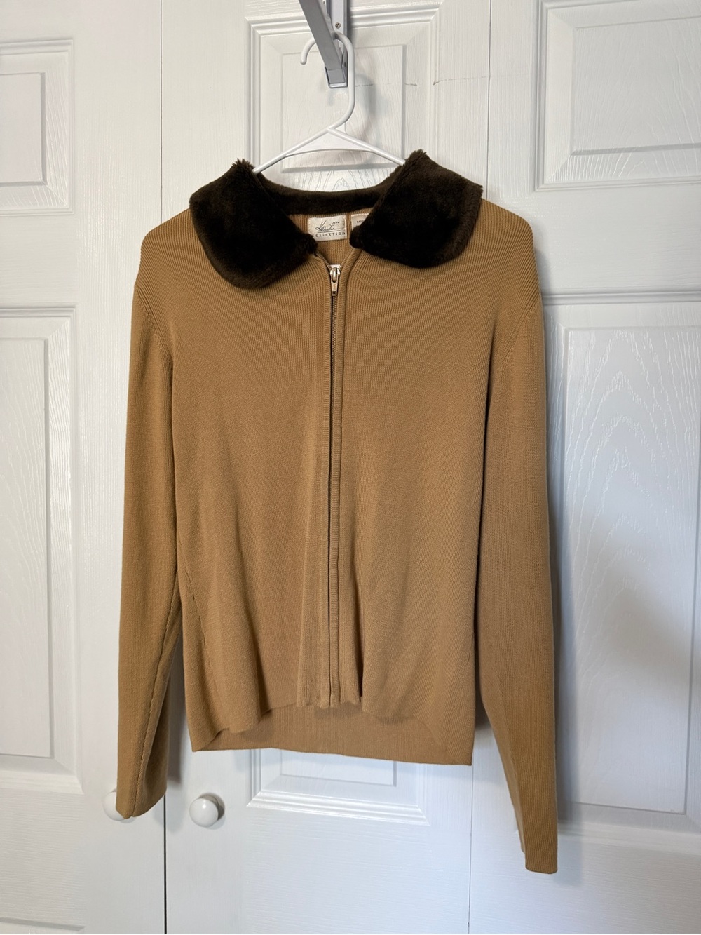 Vintage Kathie Lee Collection Faux Fur Collar Zip Cardigan Sweater Small